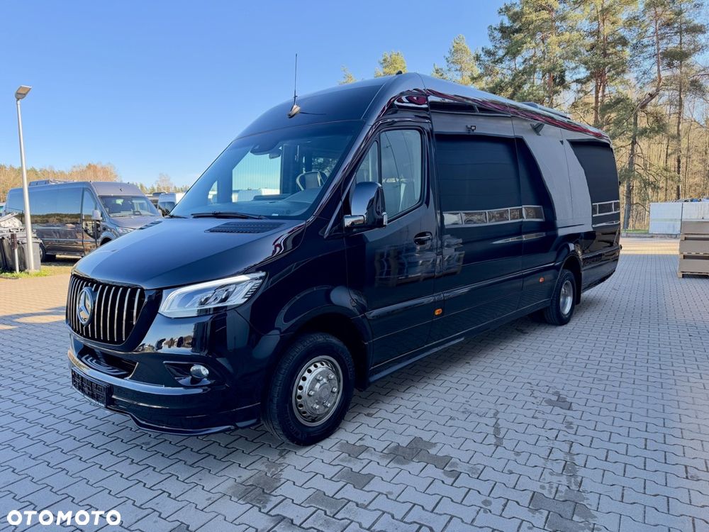 Mercedes-Benz Sprinter 519 24 miejsca 3.0 V6 automat turystyczny - 3