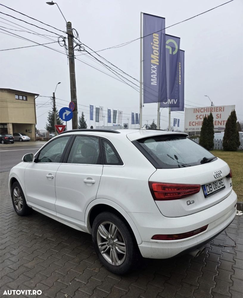 Audi Q3 2.0 TDI Quattro S tronic - 12