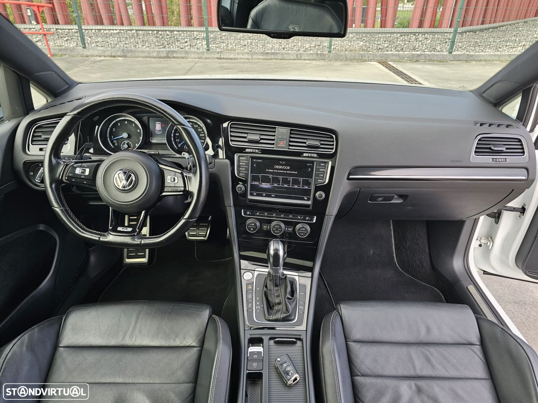 VW Golf 2.0 TSi R DSG - 19