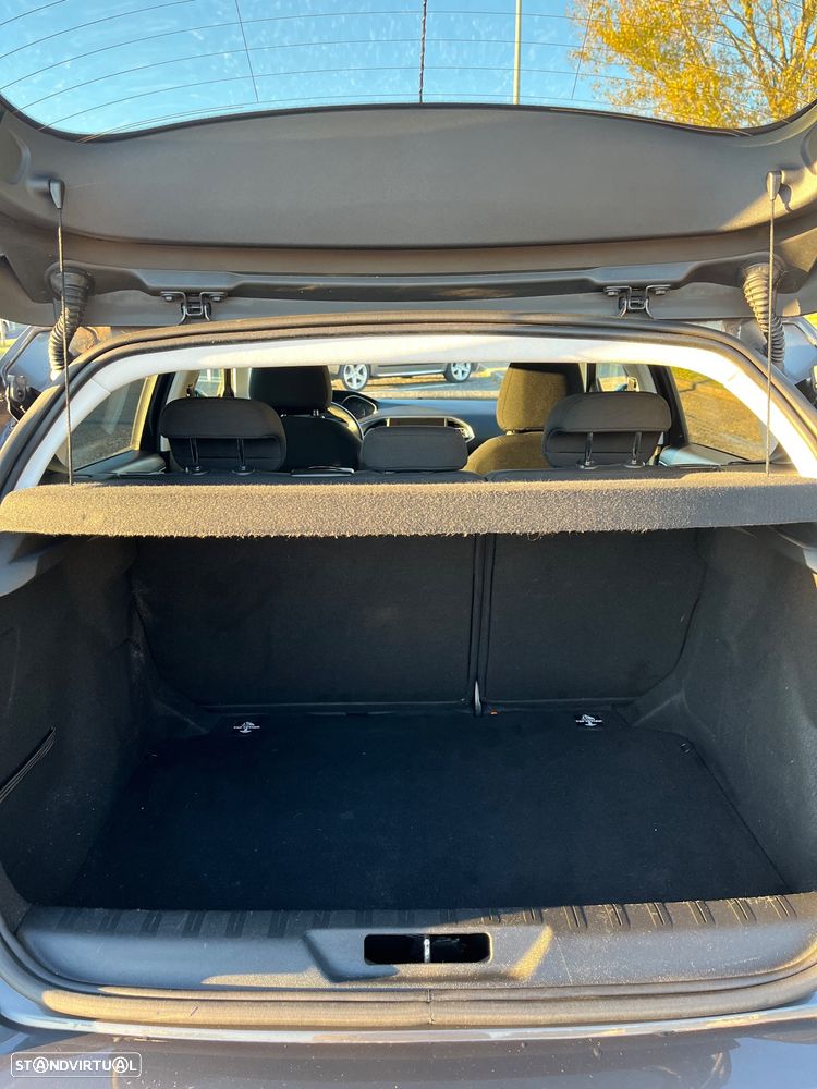 Peugeot 308 1.5 BlueHDi Style - 13