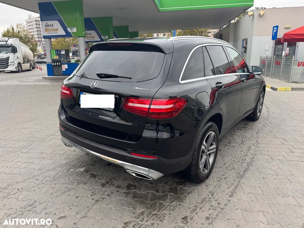 Mercedes-Benz GLC - 5