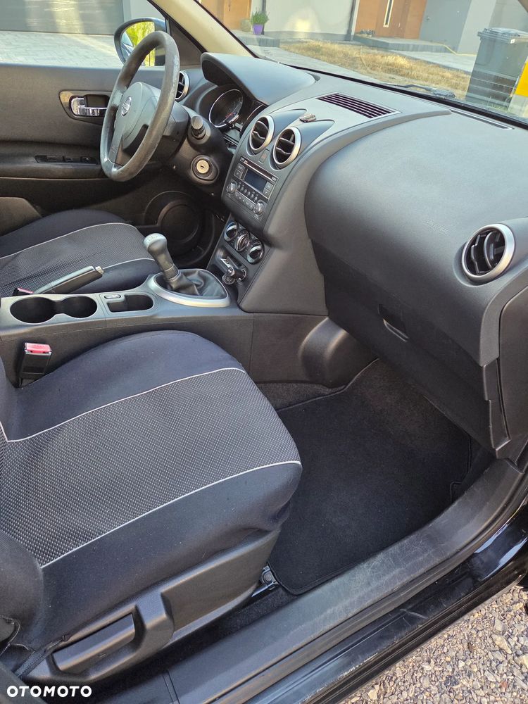 Nissan Qashqai 1.6 Visia - 10