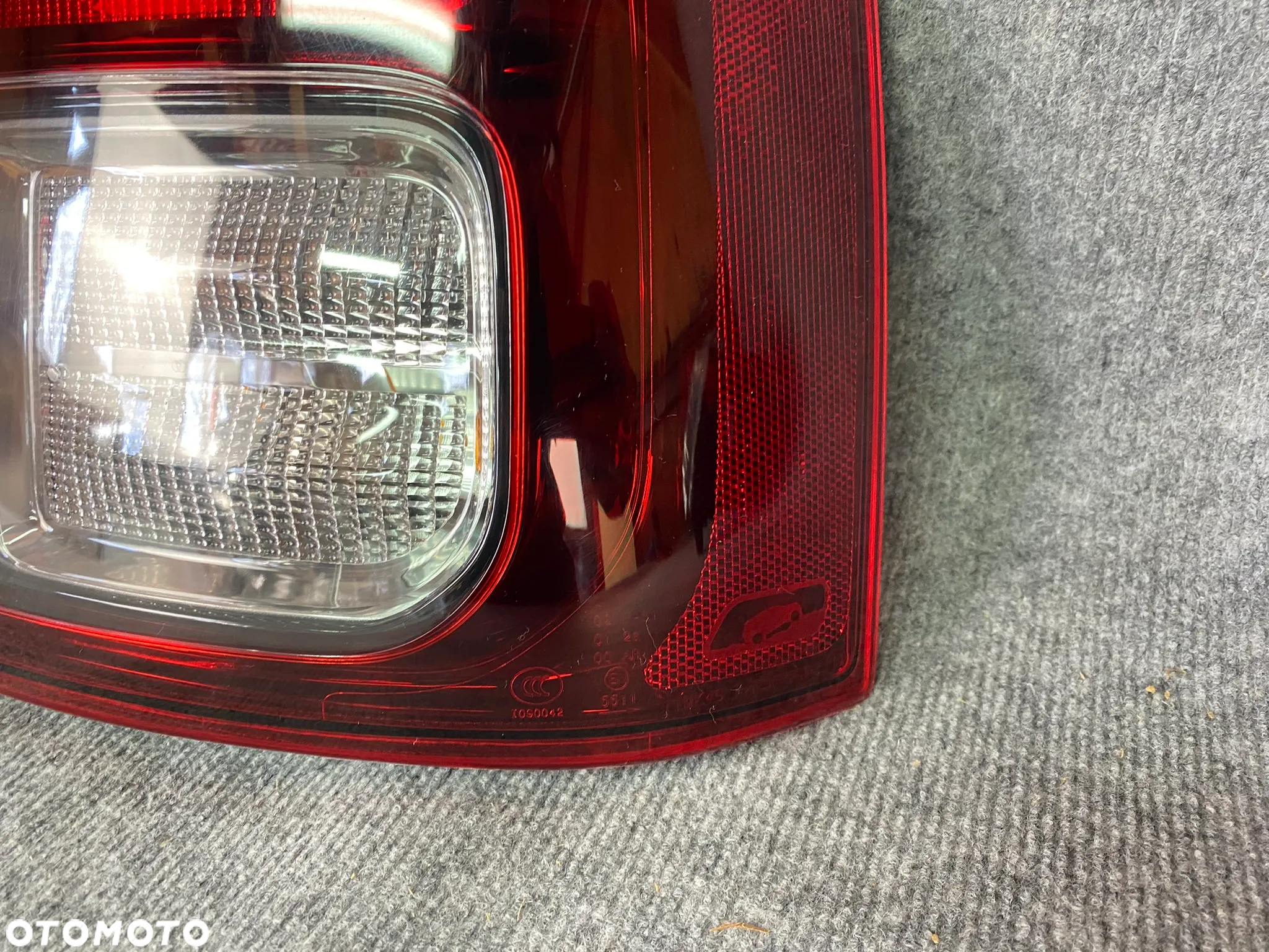 LAMPA TYLNA TYŁ PRAWA - JEEP COMPASS I LIFT LED 13-16 - 5