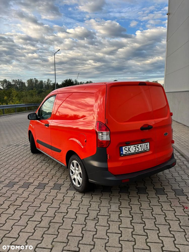 Ford Transit Courier Ambiente - 3