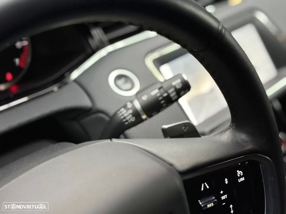 Land Rover Range Rover Evoque 1.5 P300e AWD Dynamic SE — fotografia 44