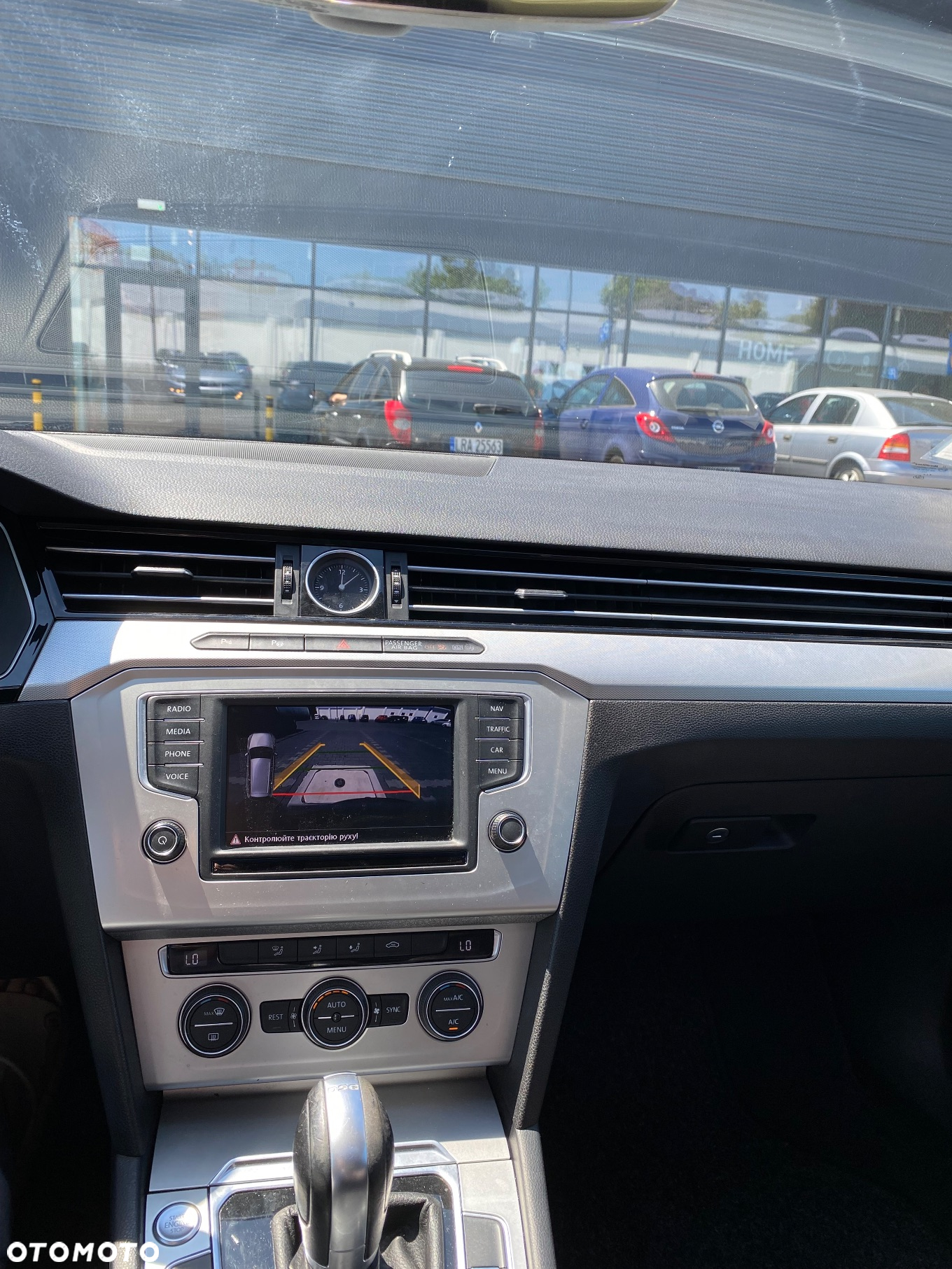 Volkswagen Passat - 33