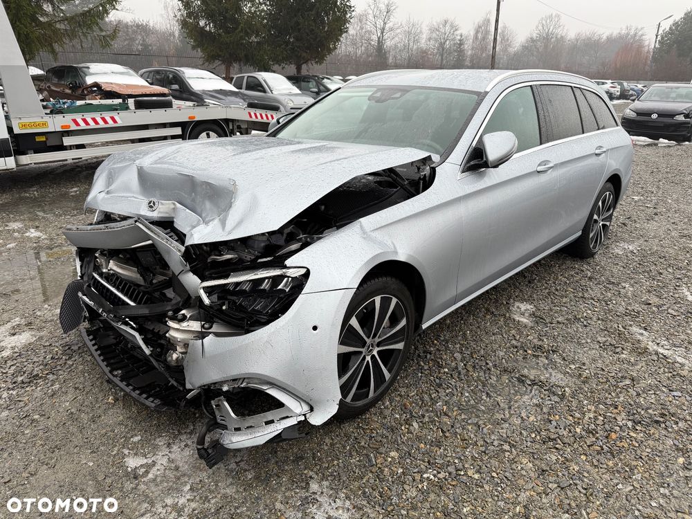 Mercedes-Benz Klasa E - 39