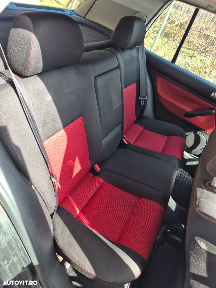 Volkswagen Golf 2.0 - 17