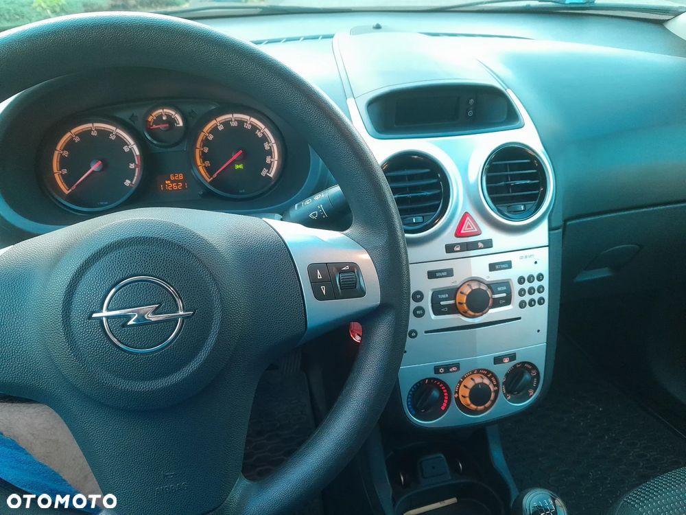 Opel Corsa - 21