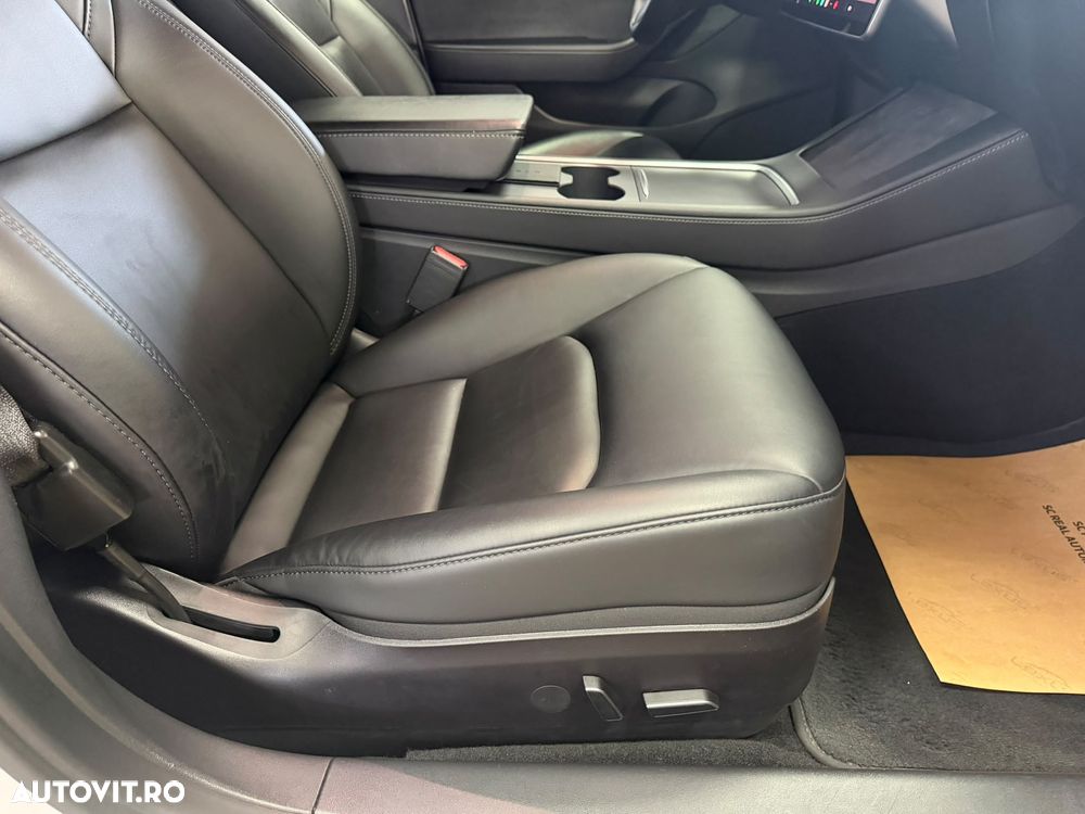 Tesla Model 3 Langstreckenbatterie Allradantrieb Dual Motor - 19