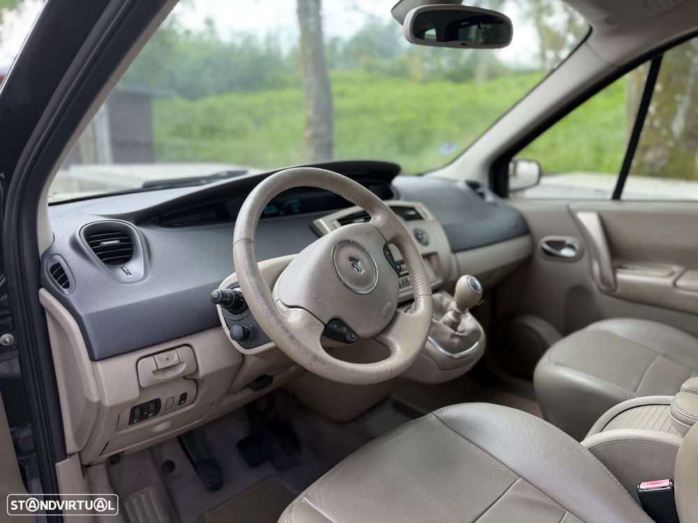 Renault Mégane Scénic - 3