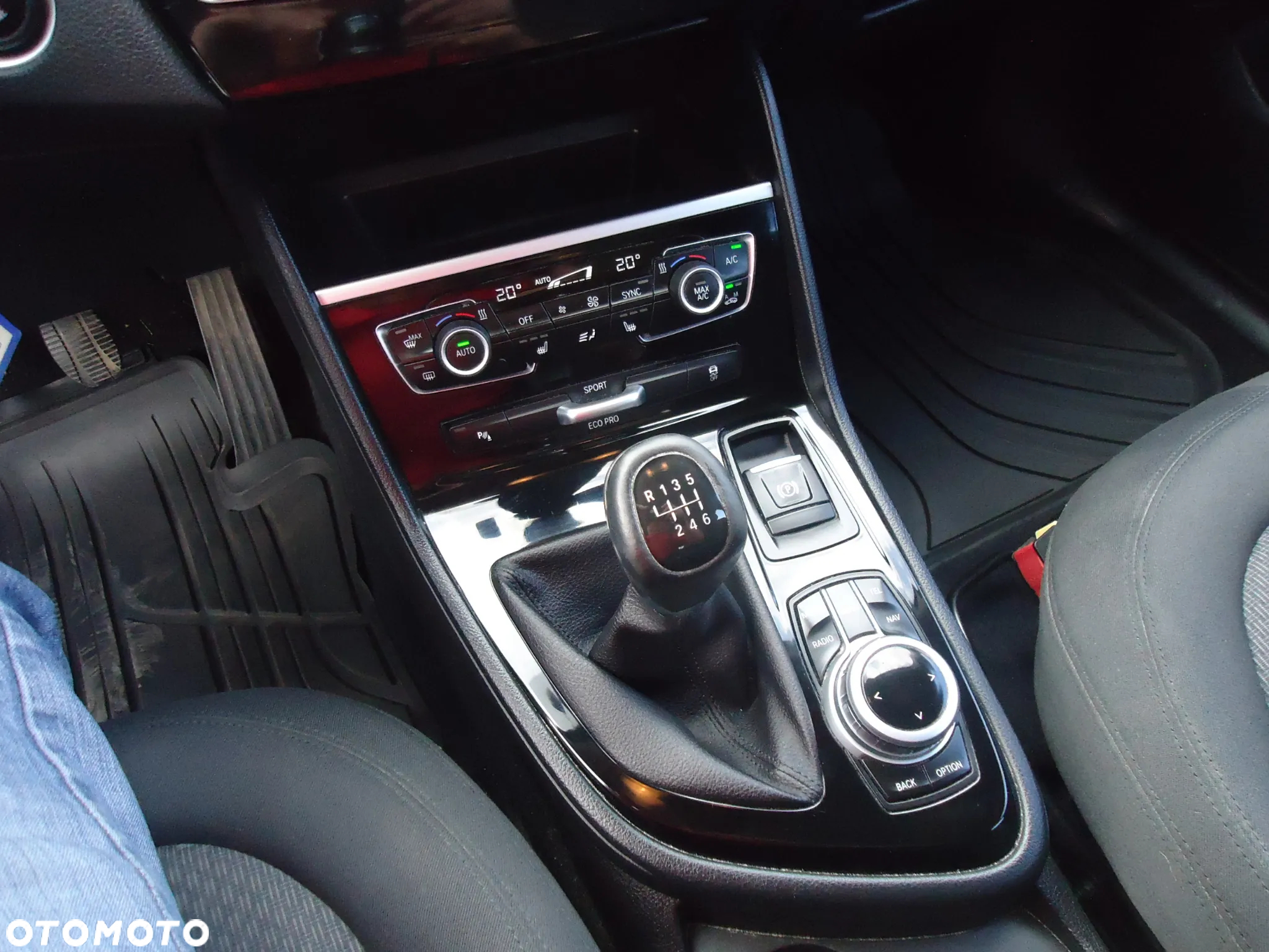 BMW Seria 2 218d Gran Tourer - 10