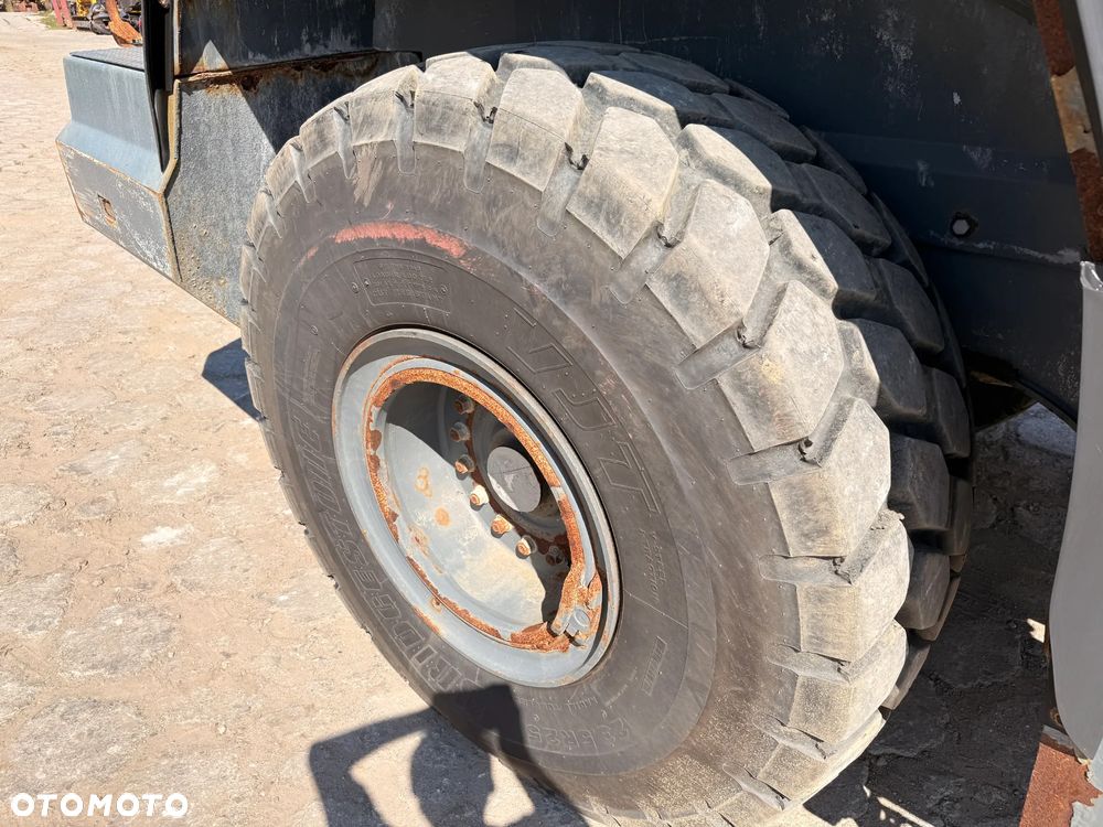 Liebherr L556 Xp Xpower, Opony Bridgestone 90%, szufla wysokiego wysypu załadunku - 8