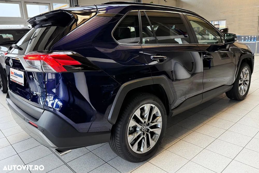 Toyota RAV4 - 3