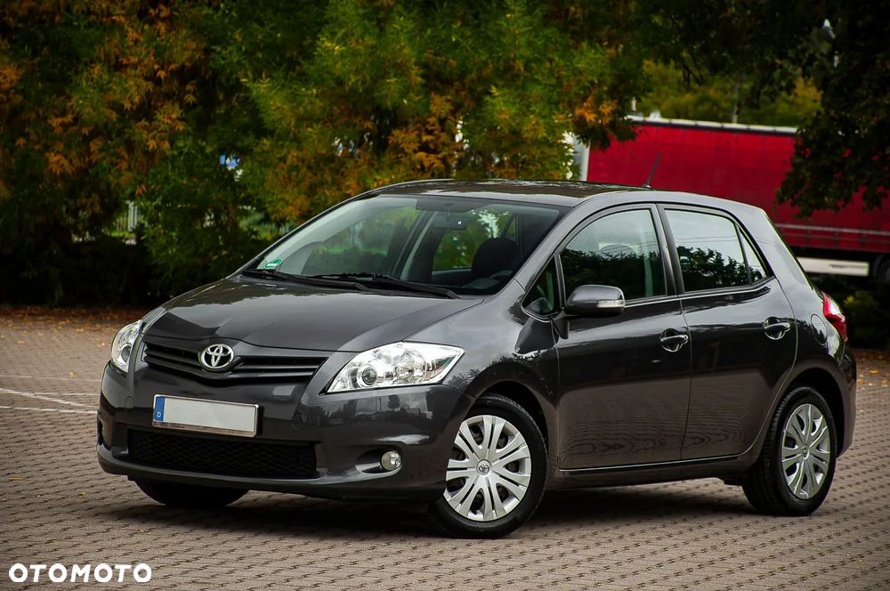 Toyota Auris 1.33 VVT-i Life - 11