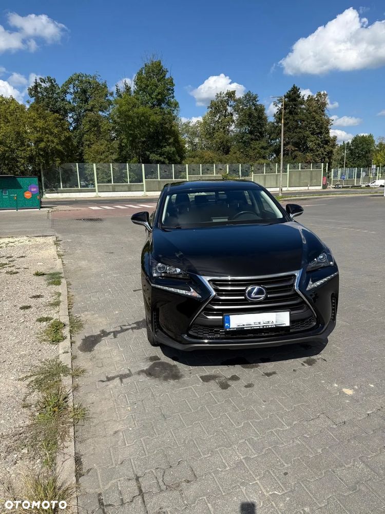 Lexus NX 300h Elite 2WD - 1