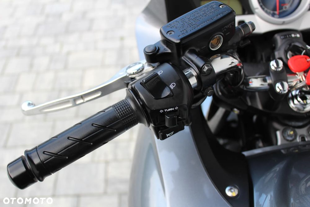 Honda CBF - 32