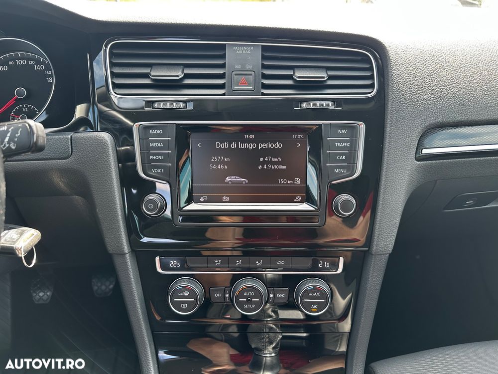 Volkswagen Golf 2.0 TDI (BlueMotion Technology) Highline - 32
