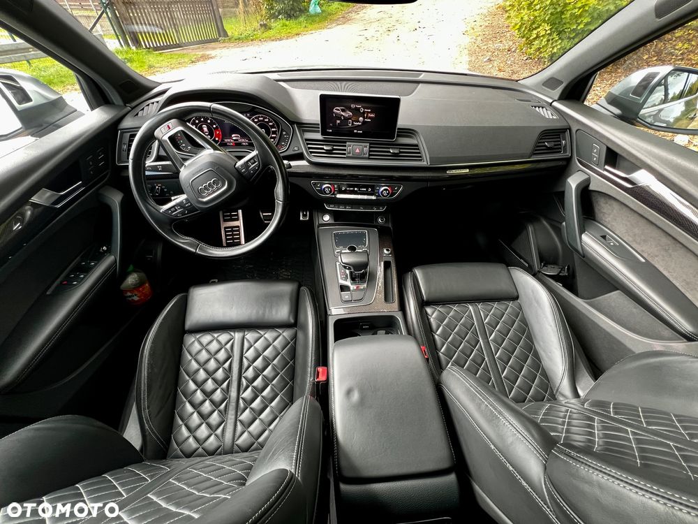 Audi SQ5 - 16
