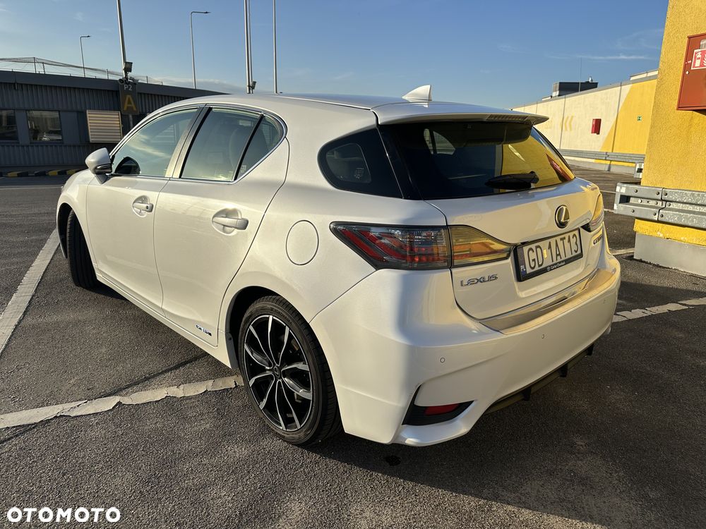 Lexus CT 200h Elegance - 5