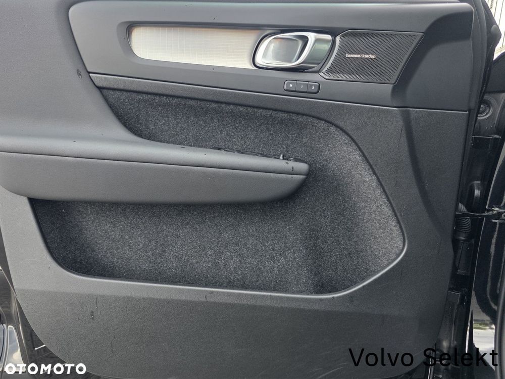 Volvo XC 40 - 15