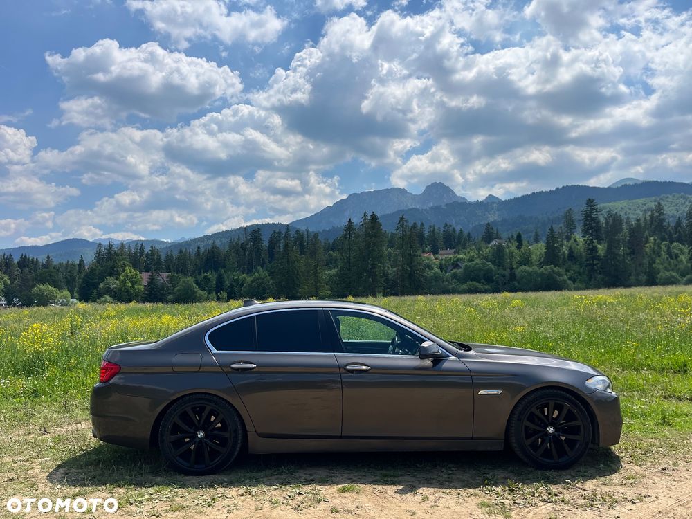 BMW Seria 5 535i xDrive Sport-Aut Modern Line - 4