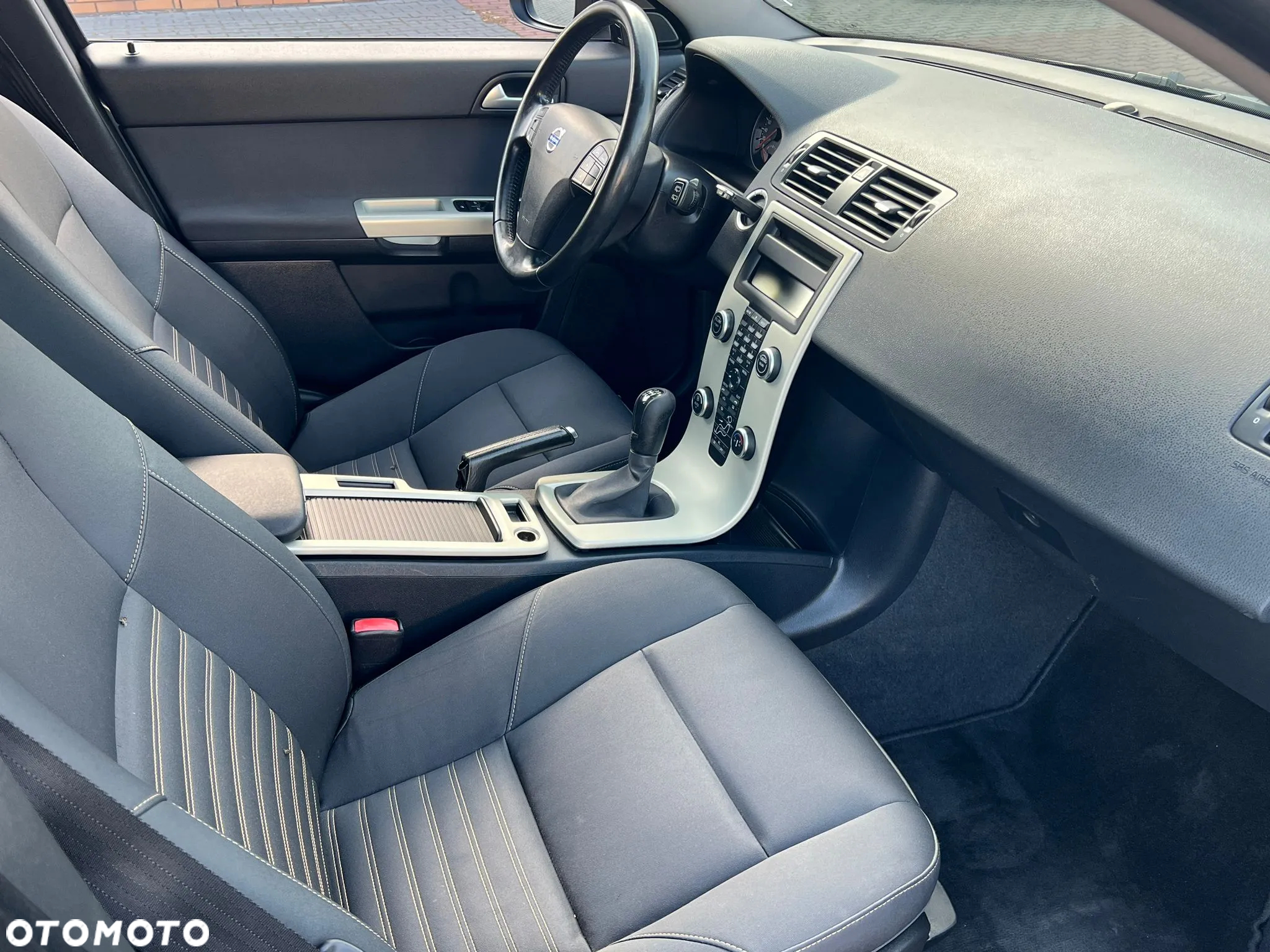 Volvo V50 - 18