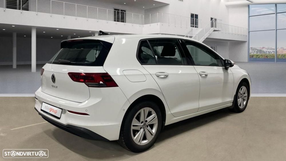 VW Golf 1.5 eTSI Style DSG - 2