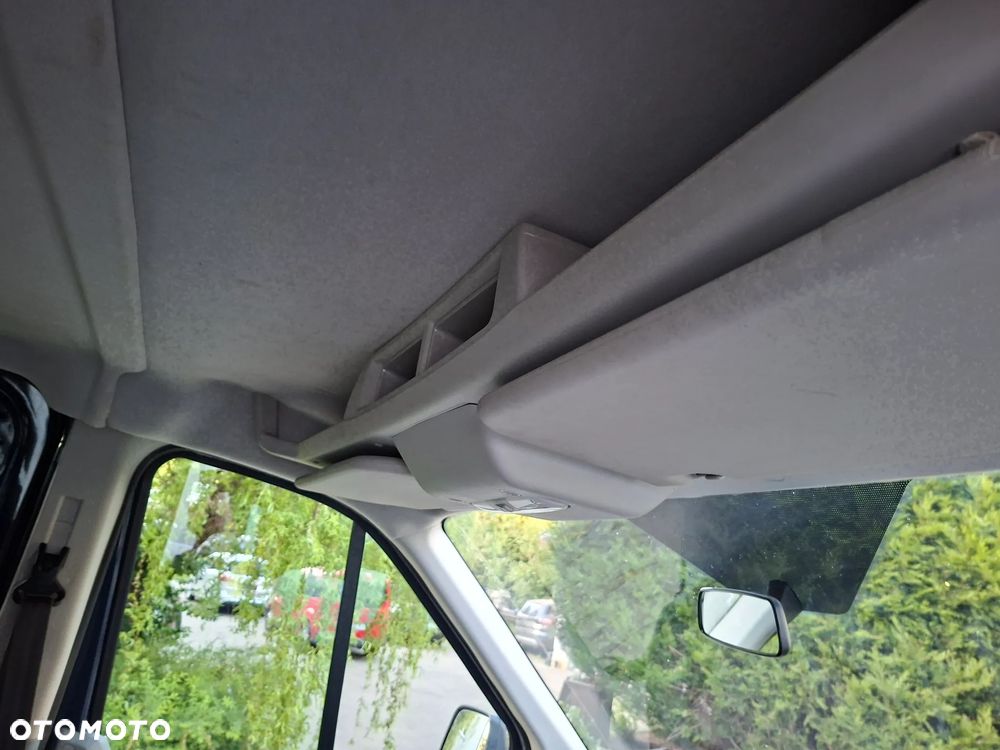 Ford Transit - 20