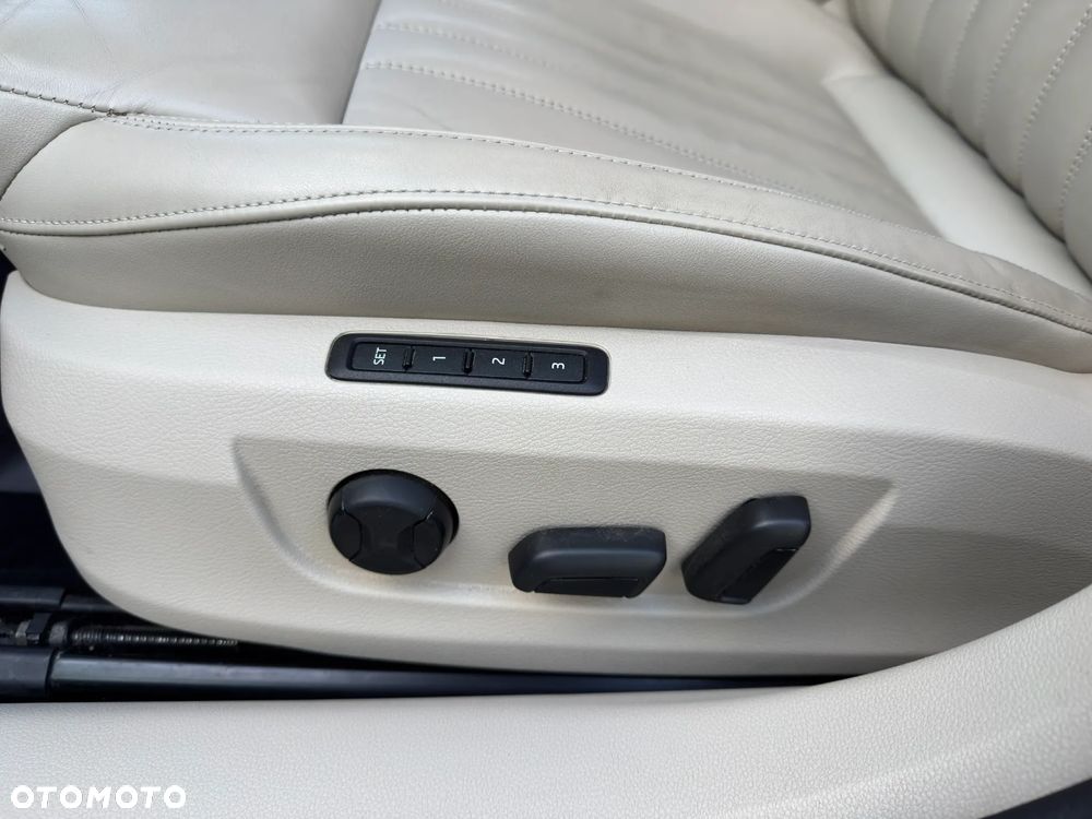 Skoda Superb 1.8 TSI L&K DSG - 8