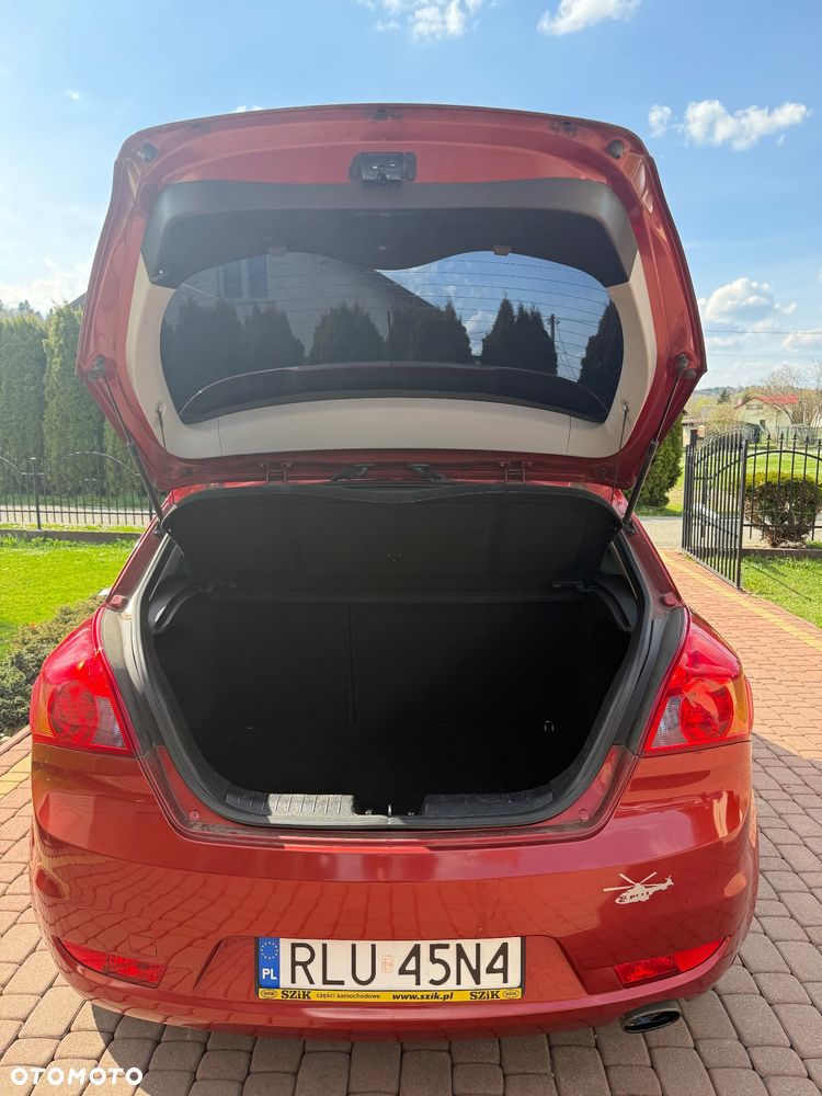 Kia Ceed 1.6 Optimum + - 9