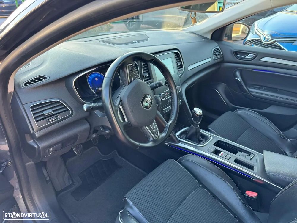 Renault Mégane Sport Tourer ENERGY TCe 130 BOSE EDITION - 15