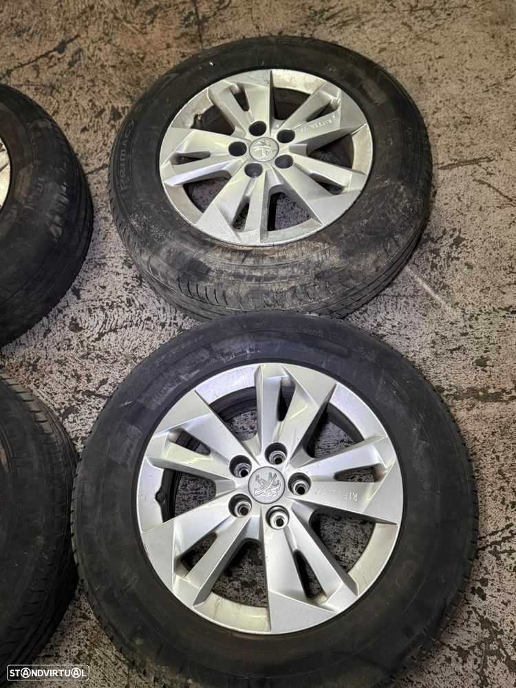 Jantes Peugeot Rifter 215/65R16 - 2
