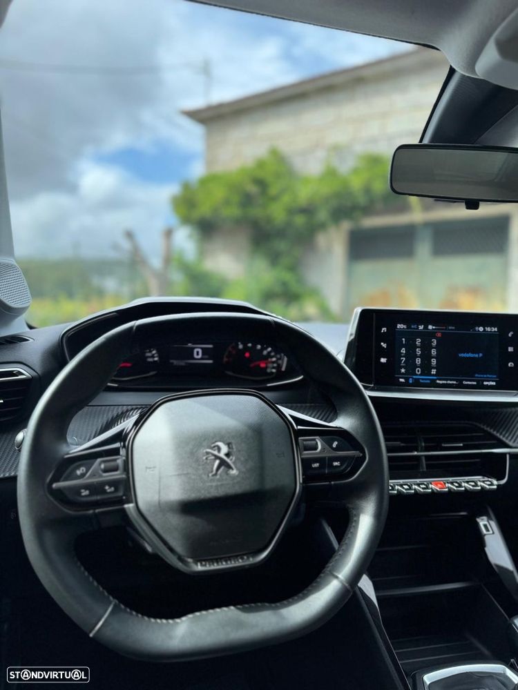 Peugeot 208 1.2 PureTech Active Pack - 25