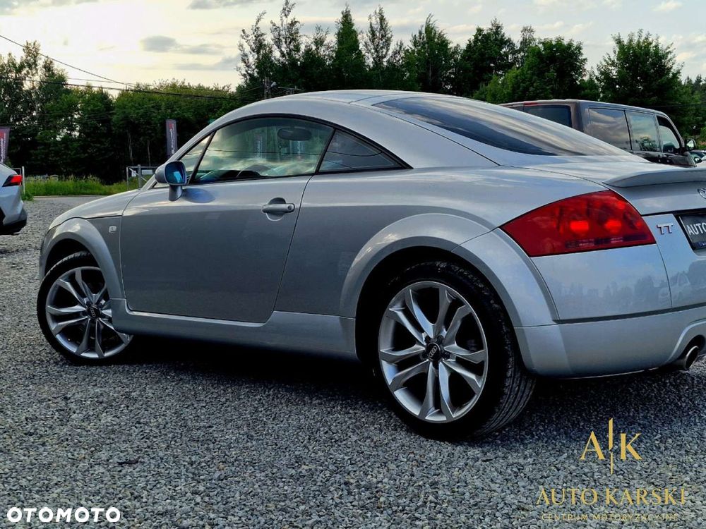 Audi TT Coupé - 18