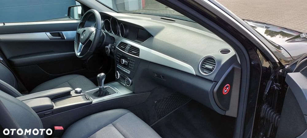 Mercedes-Benz Klasa C - 40