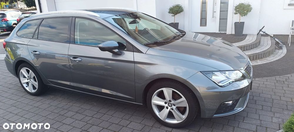 Seat Leon ver-1-6-tdi-style-dsg - 2