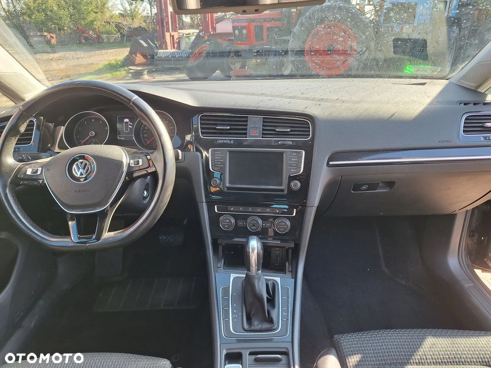 Volkswagen Golf VII 1.4 TSI BMT Highline DSG - 9