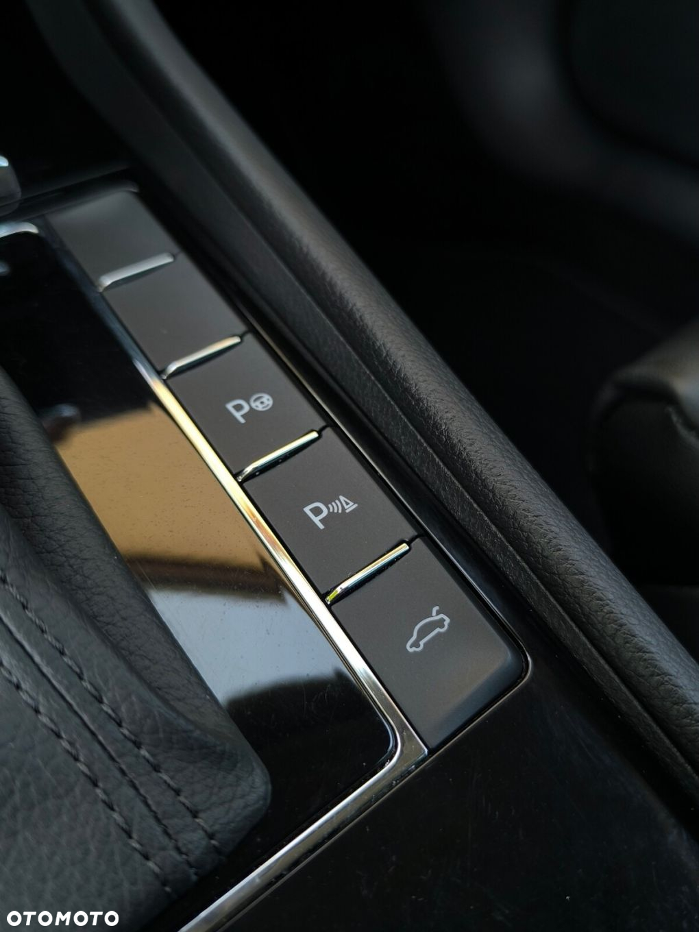 Skoda Superb 1.4 TSI Plug-In Hybrid L&K DSG - 21