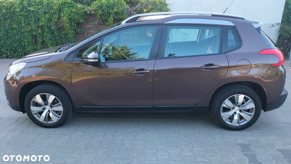 Peugeot 2008 - 6