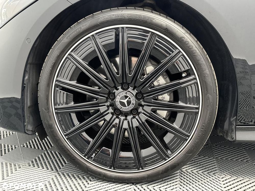 Mercedes-Benz CLE 300 4Matic 9G-TRONIC Edition AMG Line - 10
