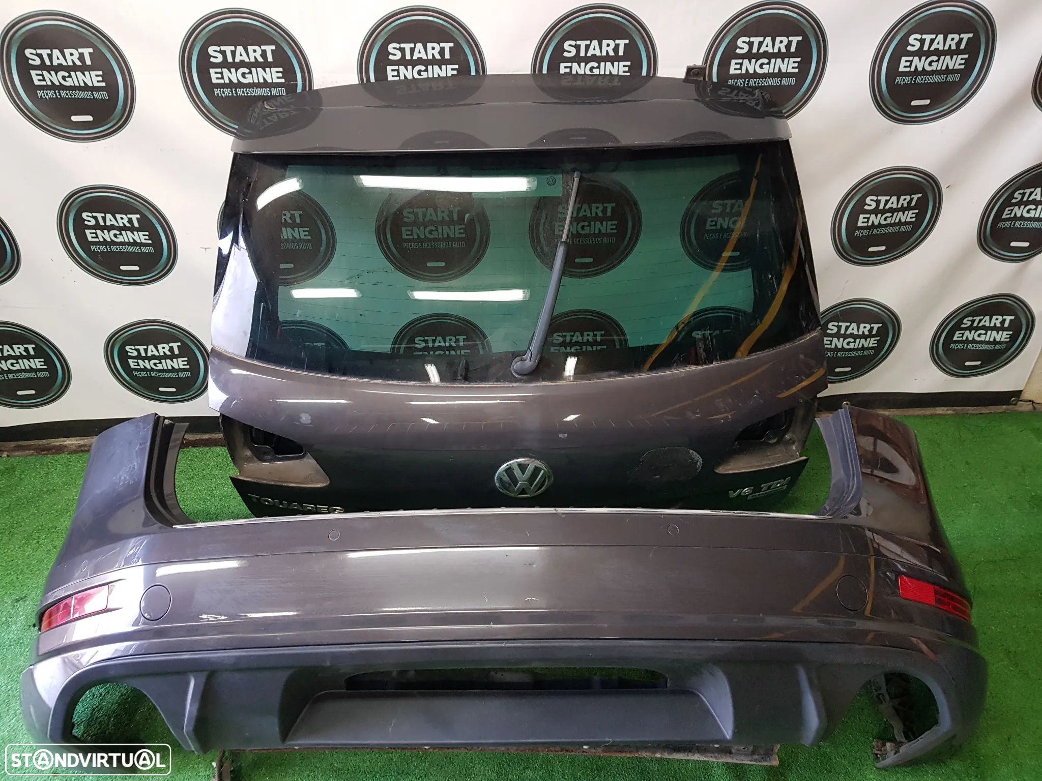 Tampa da Mala Para Choques VW Touareg II 7P 2011-2017 - 1