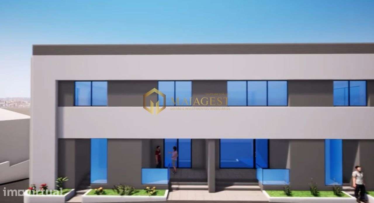 Prédio para recuperar com 24 suites em Matosinhos - Grande imagem: 2/42