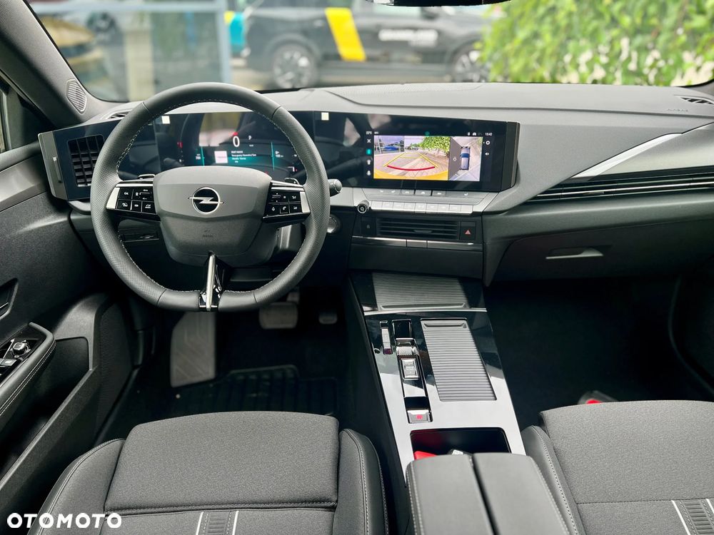 Opel Astra 1.2 T GS Line S&S - 6