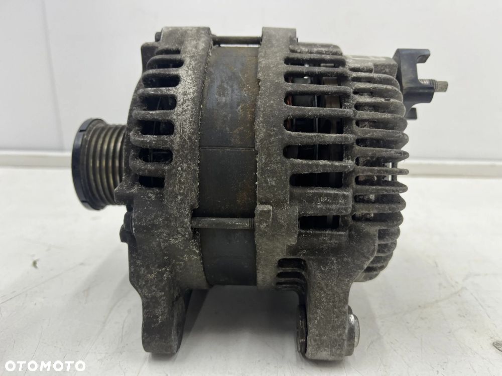 Alternator Opel Movano B Renault Master Nissan Interstar 2.3 1.6 TDCI dCI 10r.- 231001822r - 4
