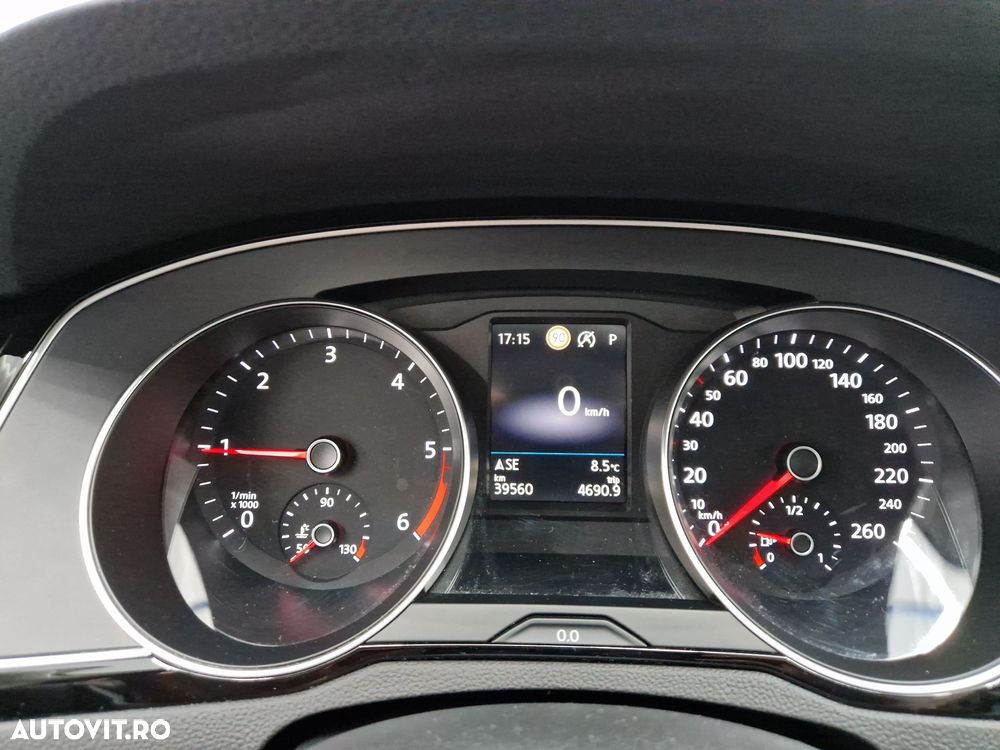 Volkswagen Passat - 7