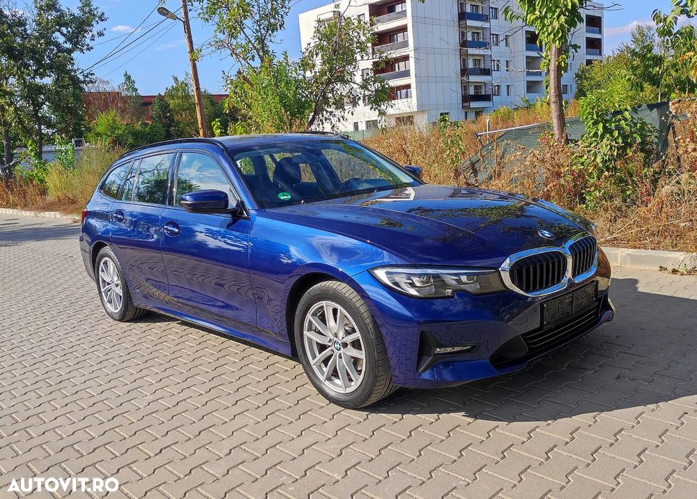 BMW Seria 3 320i Touring Aut. - 10