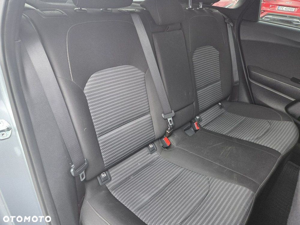 Kia Ceed 1.5 T-GDI M - 16