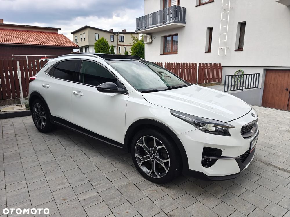 Kia XCeed 1.6 T-GDI OPF DCT7 PLATINUM EDITION - 33
