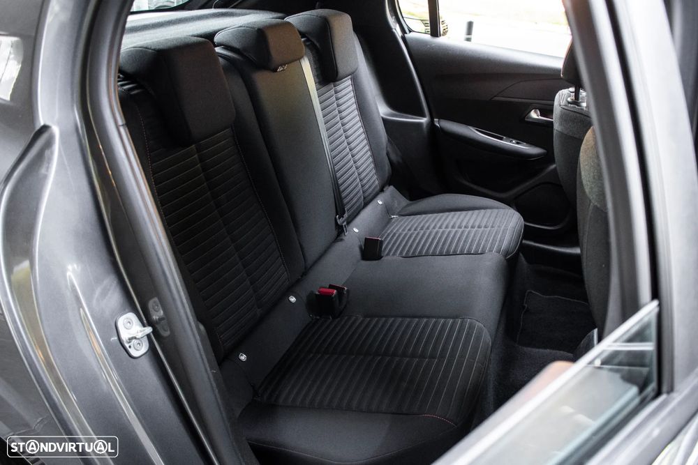 Peugeot 208 1.2 PureTech Active - 30